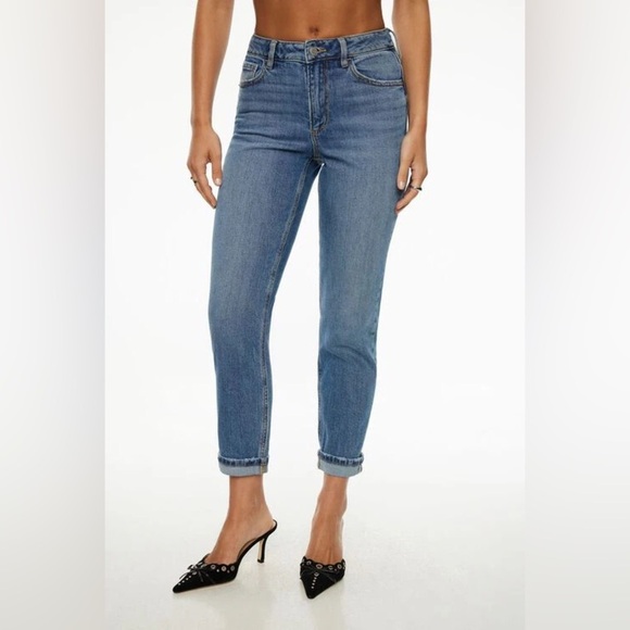 Dynamite CLAUDIA mom Blue Jeans with stripe down the side size 26 NWOT - Picture 2 of 4